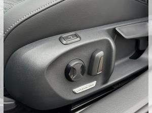 Volkswagen Passat R-Line 2025 2.0 TSI 4MOTION 265 DSG (UVP 70.810€/SOFORT) BLACK/IQ/HEAD/AHK/PANO/ASSIST/UVM.