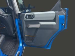 Ford Bronco Badlands + Heckzelt + B&O + Diff Sperre