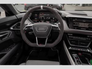 Audi RS e-tron GT Ice Race Edition