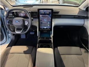 Ford Explorer ⚡️🔋 Hot Deal! Ext. Range  602 km Reichweite