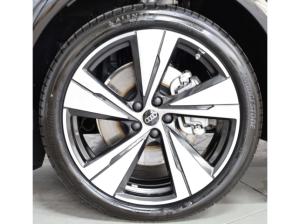 Audi Q5 TDI quattro S line edition one  UPE: 84.450,- €