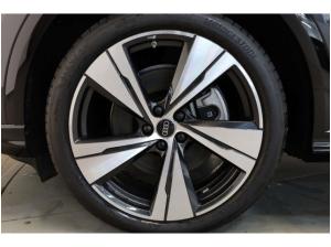 Audi Q5 TDI quattro S line edition one  UPE: 84.450,- €