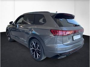 Volkswagen Touareg R-Line 3.0 l TDI V6 4MOTION