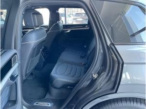 Volkswagen Touareg R-Line 3.0 l TDI V6 4MOTION