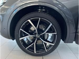 Volkswagen Touareg R-Line 3.0 l TDI V6 4MOTION