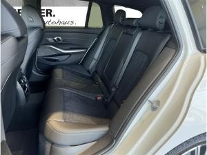BMW 320 320d M Sport +++UPE: *71140,00,--+++