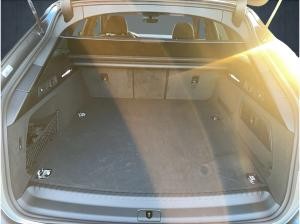 Audi A6 Avant S line 55 TFSI e qu. S tro. PANO HUD