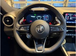 Alfa Romeo Tonale Ibrida Veloce mit TECHNOLOGIEPAKET