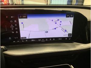 Audi SQ5 S-Tronic S-Line, Tech Pro, Head-Up, Panoramadach, 21", adaptive air.