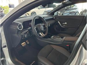 Mercedes-Benz CLA 220 d Coupé+AMG Line Advanced Plus+ Panorama-Schiebedach+ Aktiver Abstands-Assistent+Park-Paket mit 360°