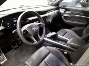 Audi Q8 Sportback e-tron S line 55 qu S +BlackStyle+A