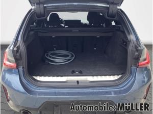 BMW 330 e xDrive Touring M Sport*Park-Ass.*HUD*AHK-klappbar*Navi*Digitales Cockpit