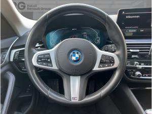 BMW 530 e Touring Automatik