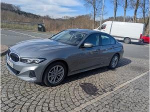 BMW 330 i