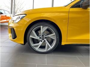 Audi S3 Sportback TFSI S tronic Matrix Carbon-Paket