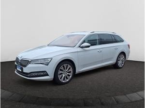 Skoda Superb Combi 1,5 TSI DSG Style AHK Columbus Matrix LED 360° Kamera  el.Sitze Frontscheibenheizung