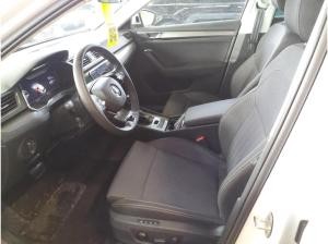 Skoda Superb Combi 1,5 TSI DSG Style AHK Columbus Matrix LED 360° Kamera  el.Sitze Frontscheibenheizung