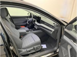 Skoda Superb Combi 1.5 eTSI DSG - Selection - *noch 2x verfügbar*  Matrix LED Keyless