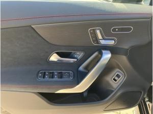 Mercedes-Benz CLA 220 d Shooting Brake AMG Line/Navi/Keyles-Go/Standheizung * kurzfristig verfügbar *