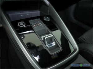 Audi A3 Sportback 40 TFSI e S line Int/LED/ACC/AHK/18