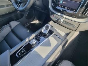 Volvo XC60 T8 PLUS DARK  HOT DEAL