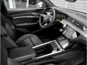 Audi Q8 Sportback 50 e-tron quattro