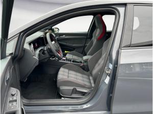 Volkswagen Golf VIII Lim. (DA1)