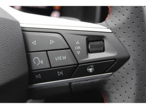 Seat Leon Sportstourer 1.5 TSI DSG FR NAVI LED AHK ACC SHZ GRA 17