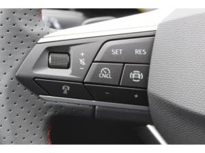 Seat Leon Sportstourer 1.5 TSI DSG FR NAVI LED AHK ACC SHZ GRA 17