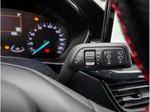 Ford Focus 1.0 EcoBoost ST-Line mit vielen Paketen
