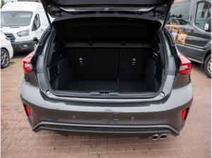 Ford Focus 1.0 EcoBoost ST-Line mit vielen Paketen