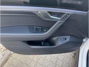 Volkswagen Touareg 3.0 V6 TDI 4Motion R-Line Navi IQ.Light ACC DAB+