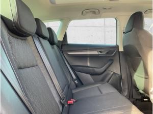 Skoda Karoq Selection 1.5 TSI AHK Pano Navi DigiCock Memory Sitze LED