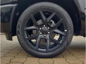 Dodge RAM 1500 Crew Cab Laramie Night MY25