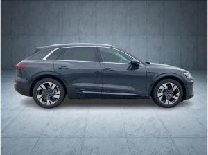 Audi Q8 e-tron advanced 50 qu. Matrix HUD AHK 4xSHZ