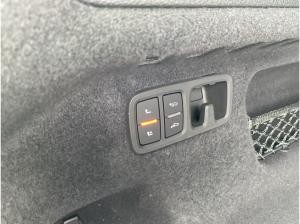 Audi Q8 SUV S line 50 TDI qu. tiptr. HUD Laser Stdhz