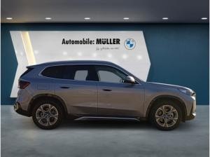 BMW iX1 eDrive20 xLine El. Panodach Navi Digitales Cockpit Memory Sitze Soundsystem HarmanKardon