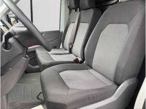 Volkswagen Crafter Kasten Mittel Hoch