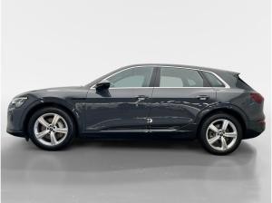 Audi Q8 e-tron 55 quattro advanced*HUD*AHK*MATRIX*NAVI-PLUS*LEDER*20ZOLL