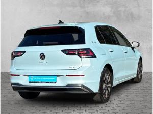 Volkswagen Golf VIII Lim. 1.5 eTSI Facelift DSG Life MATRIX+HARMAN KARDON