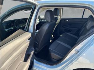Volkswagen Golf VIII Lim. 1.5 eTSI Facelift DSG Life MATRIX+HARMAN KARDON