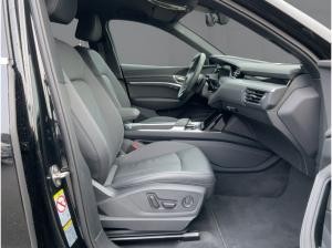 Audi Q8 e-tron 55 QU ADVANCED MATRIX+NAVI+HuD+AHK+21"