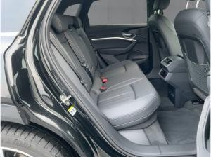 Audi Q8 e-tron 55 QU ADVANCED MATRIX+NAVI+HuD+AHK+21"