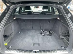 Audi Q8 e-tron 55 QU ADVANCED MATRIX+NAVI+HuD+AHK+21"