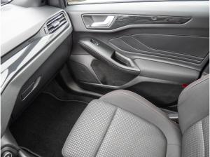 Ford Focus ST-LINE Turnier Panorama/AHK/LED/Allwetter/Automatik