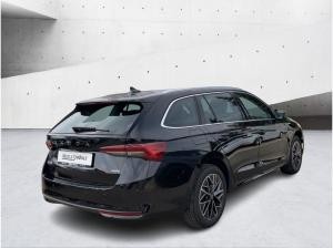 Skoda Octavia Combi Tour 2,0 TSI 150kW DSG 4x4 AHK 360°