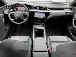 Audi Q8 Sportback 55 e-tron AHK/HuD/Matrix - S line