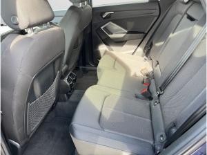 Audi Q3 35 TDI S tronic LED NAVI AHK RFK ACC