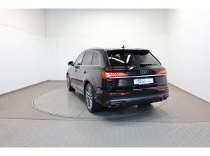 Audi Q7 50 TDI quattro S line UPE: 114.490,- €