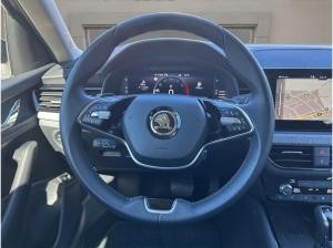 Skoda Kamiq 1.0 TSI Selection Navi ACC Allwetterreifen AHK LED